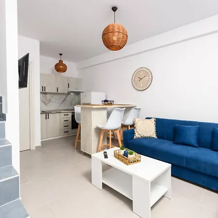 公寓 Suzana's Maisonette *