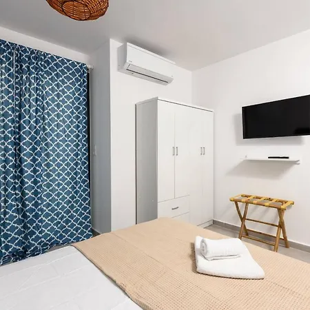 Suzana's Maisonette Apartment *